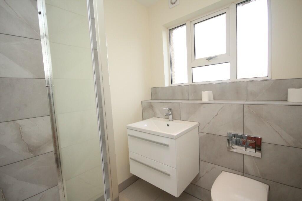 Family Shower room