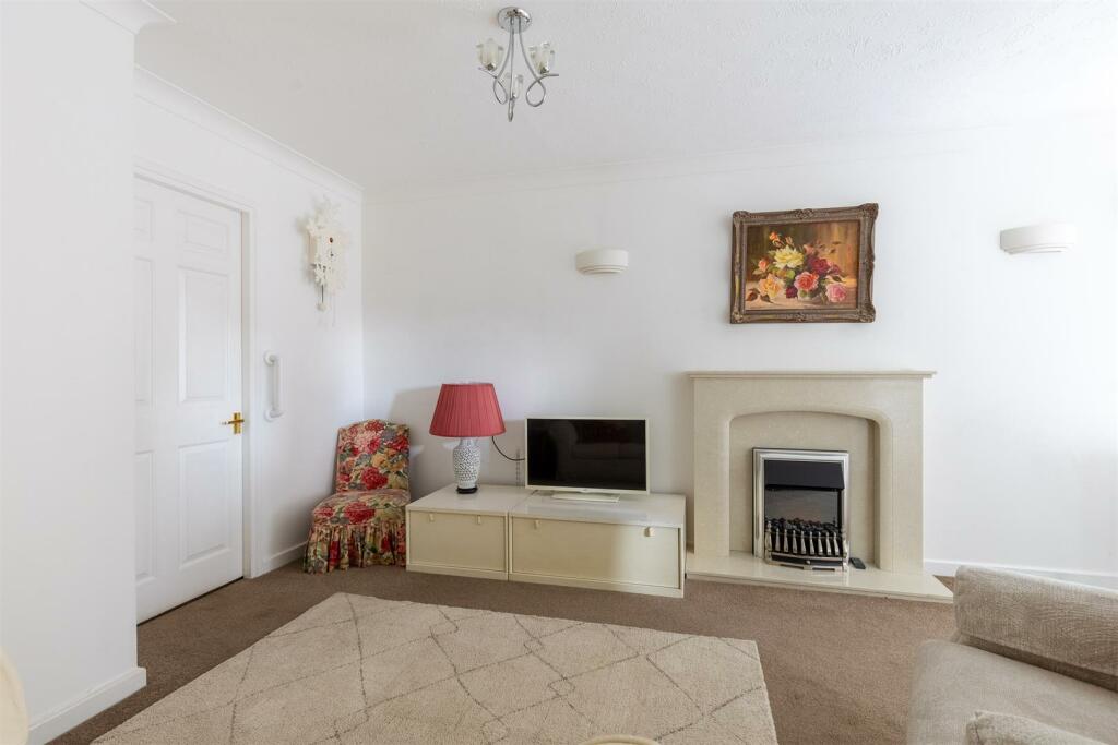 26CromwellCourt-9.jpg