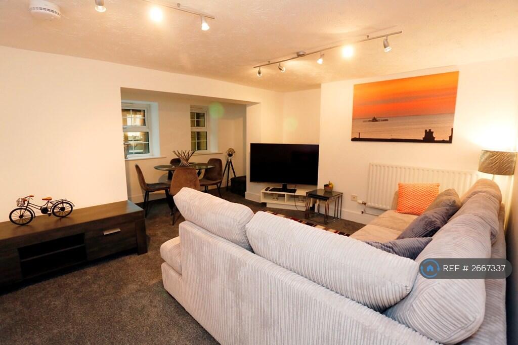 Shared Lounge
