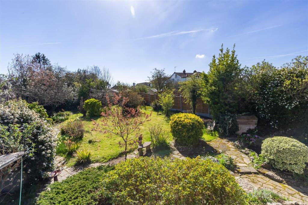 15 HeathDrive (31).jpg