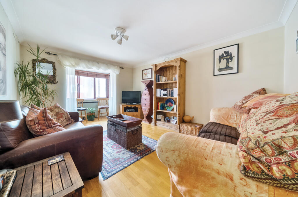 1325010-4-6878d73...