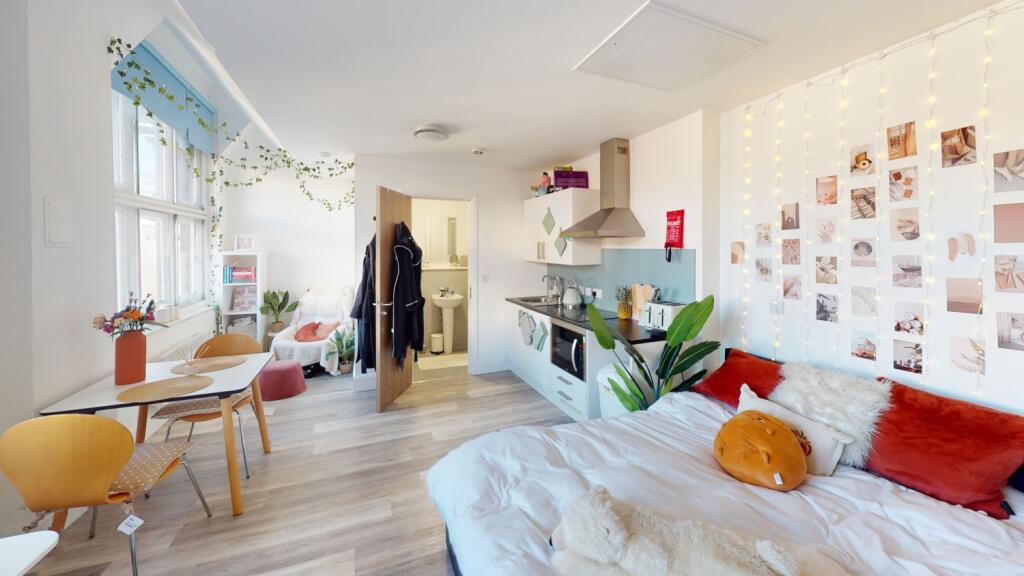 Studio 23 Express Buildings