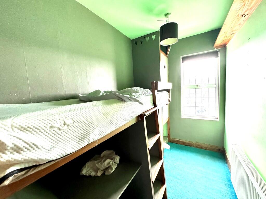 41 Wakering Road ...