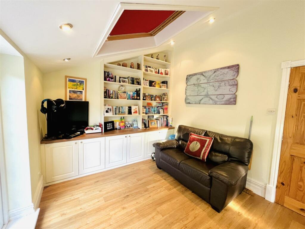 Family Room Aspect 2