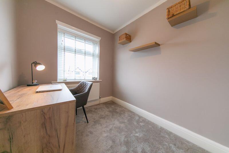 Bedroom 3/Home working space