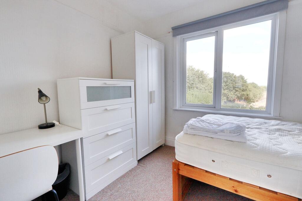 Bedroom 5