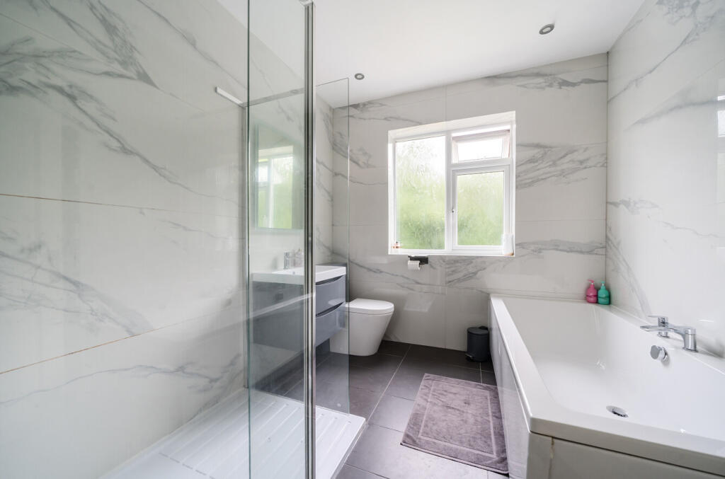 1332259-15-6890a1...