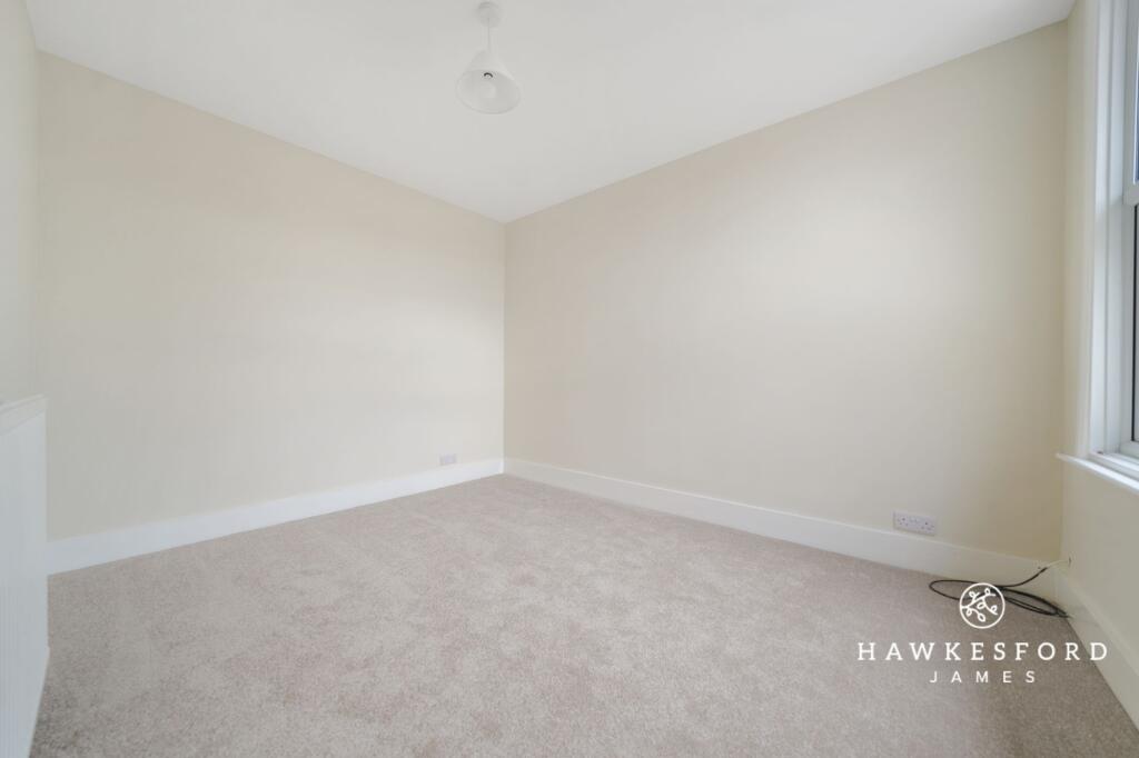 High Street, Sittingbourne - Bedroom 2