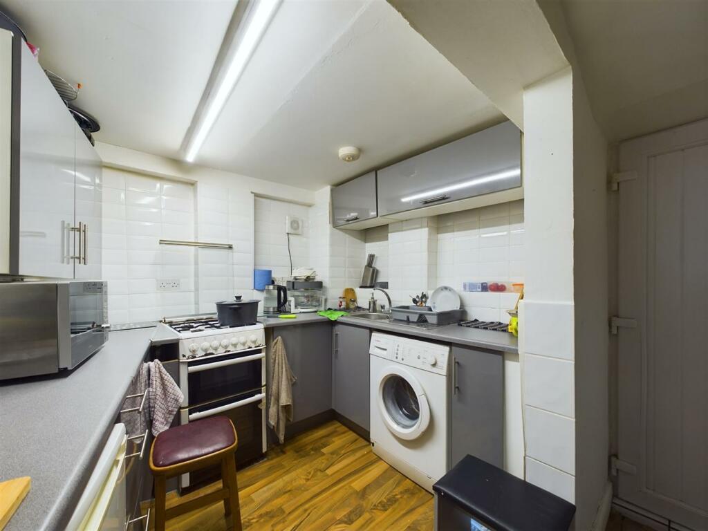 Kitchen.jpg