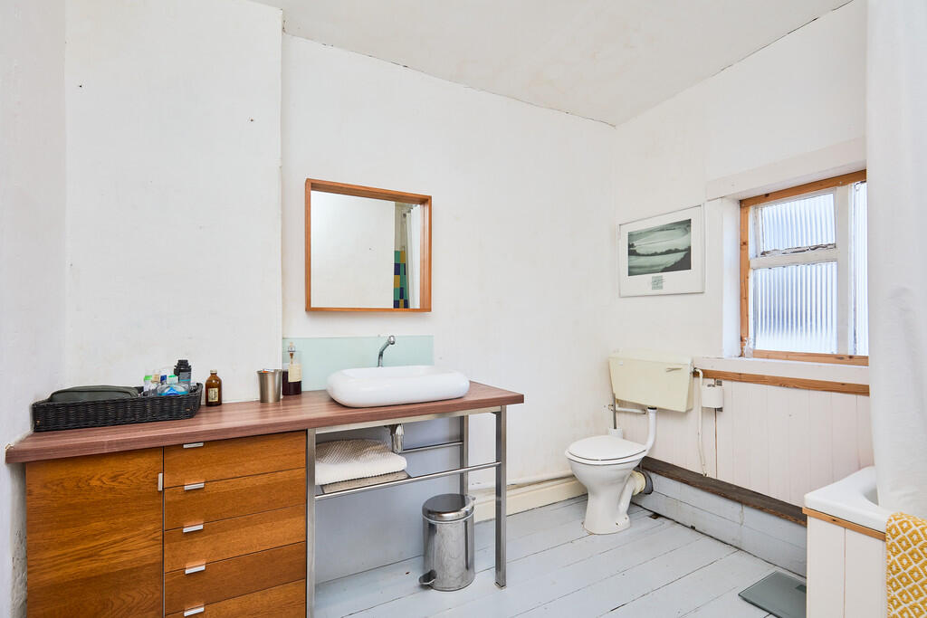 Edward Knight 202...