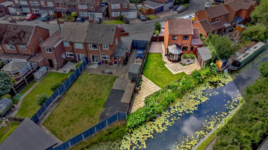 Webbs Estate Agents-3 copy.jpg