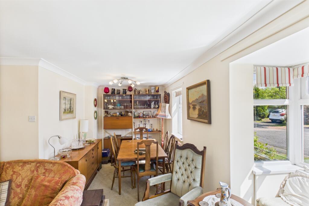 CAM04201G0-PR0077-STILL016