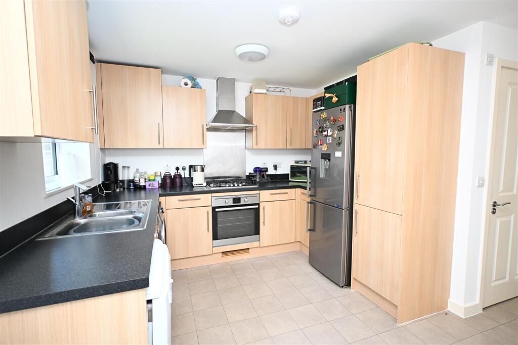 kitchen/ dining room