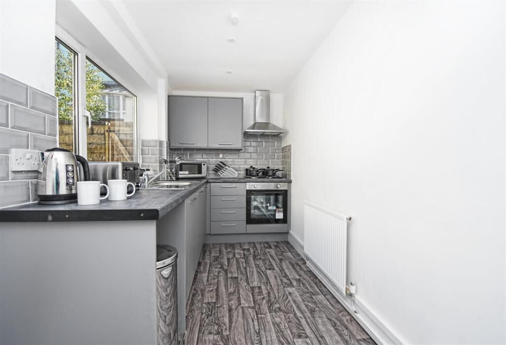 Communal Kitchen