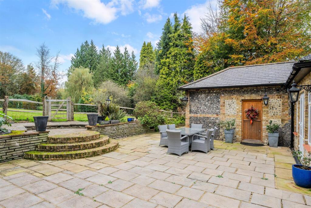 ORCHARD HOUSE (10).jpg