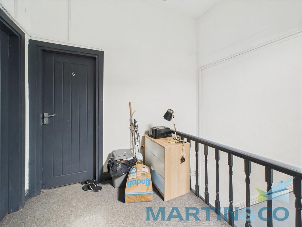 CAM01870G0-PR0164...