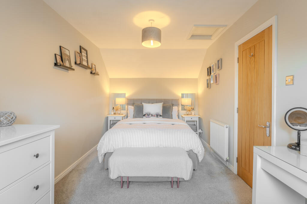 3 Hudson Close  (13 of 18)