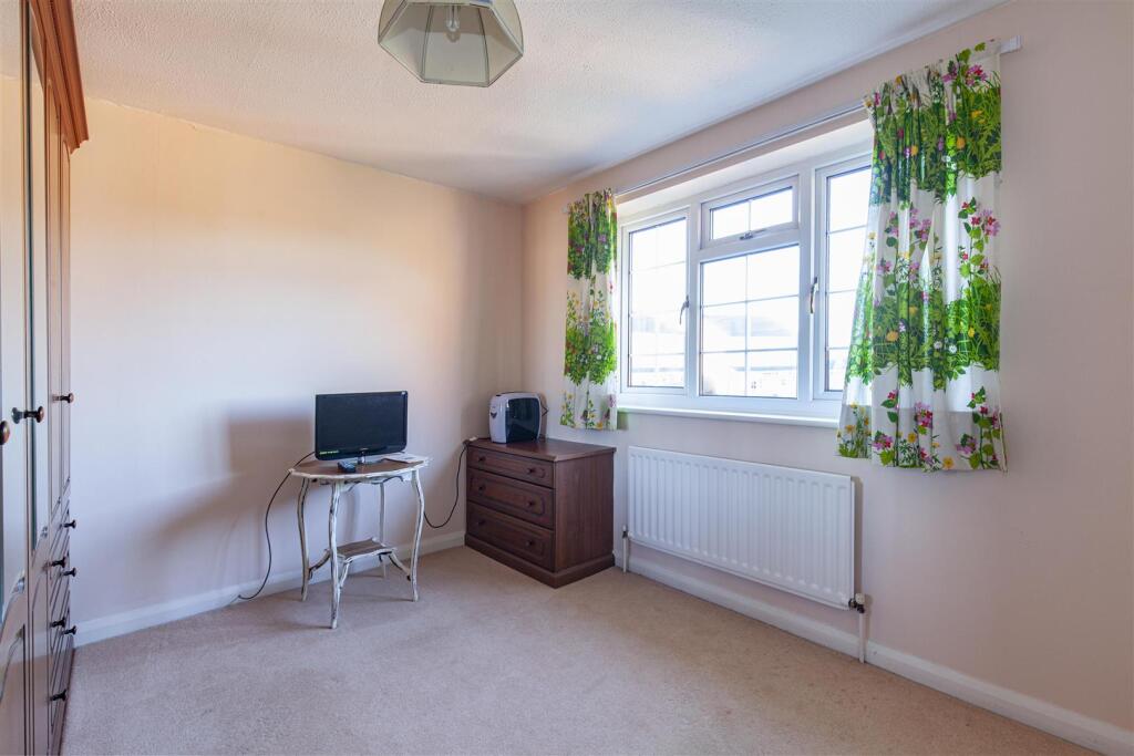 Bedroom 3-1.jpg