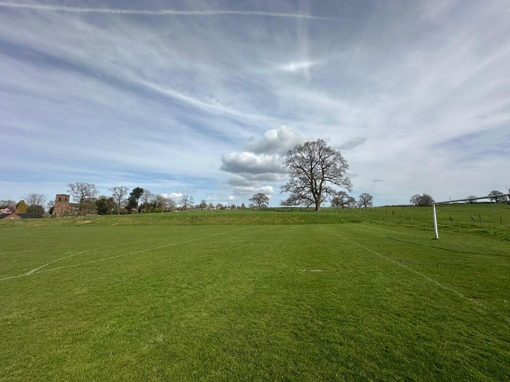 Lot 3