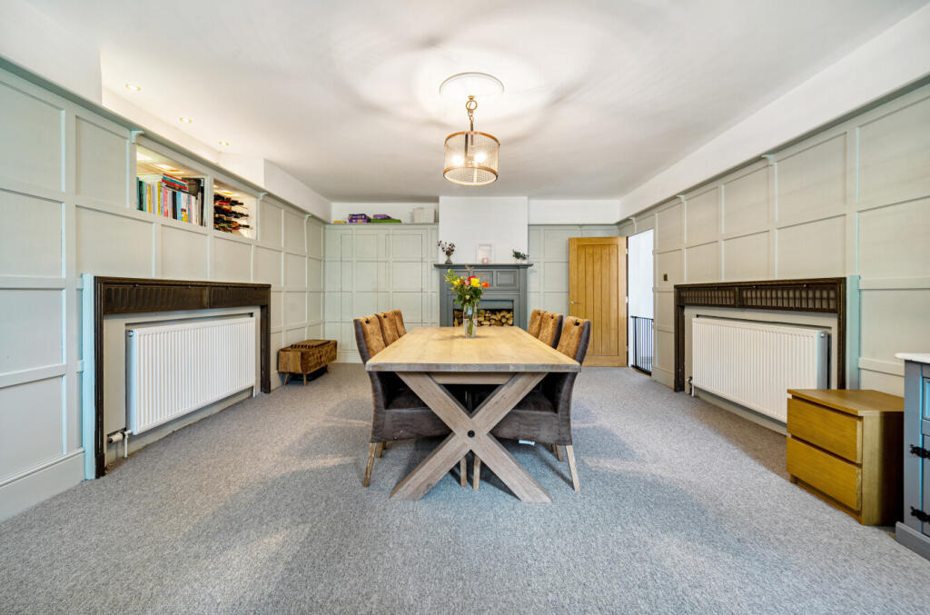 1318230-8-685ecd6...