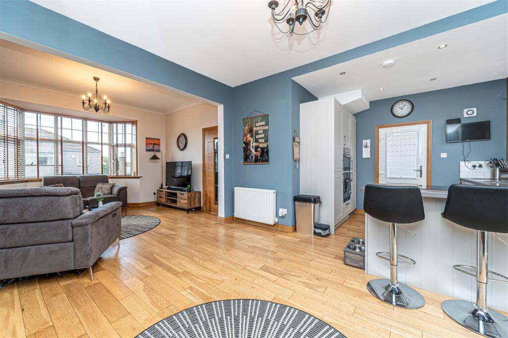 untitled (7 of 1).JPG