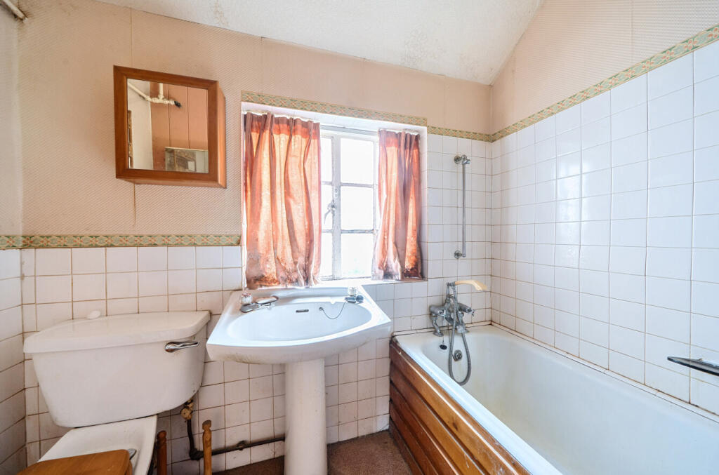 1320019-19-686c00...