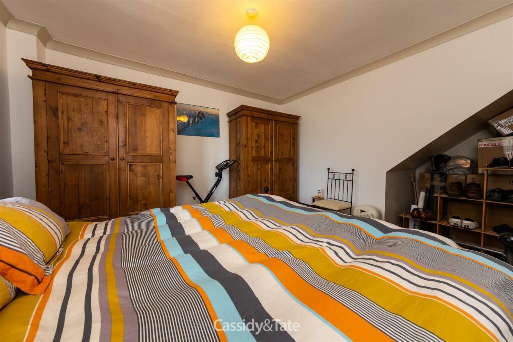 1 Jameson Court_04.jpg