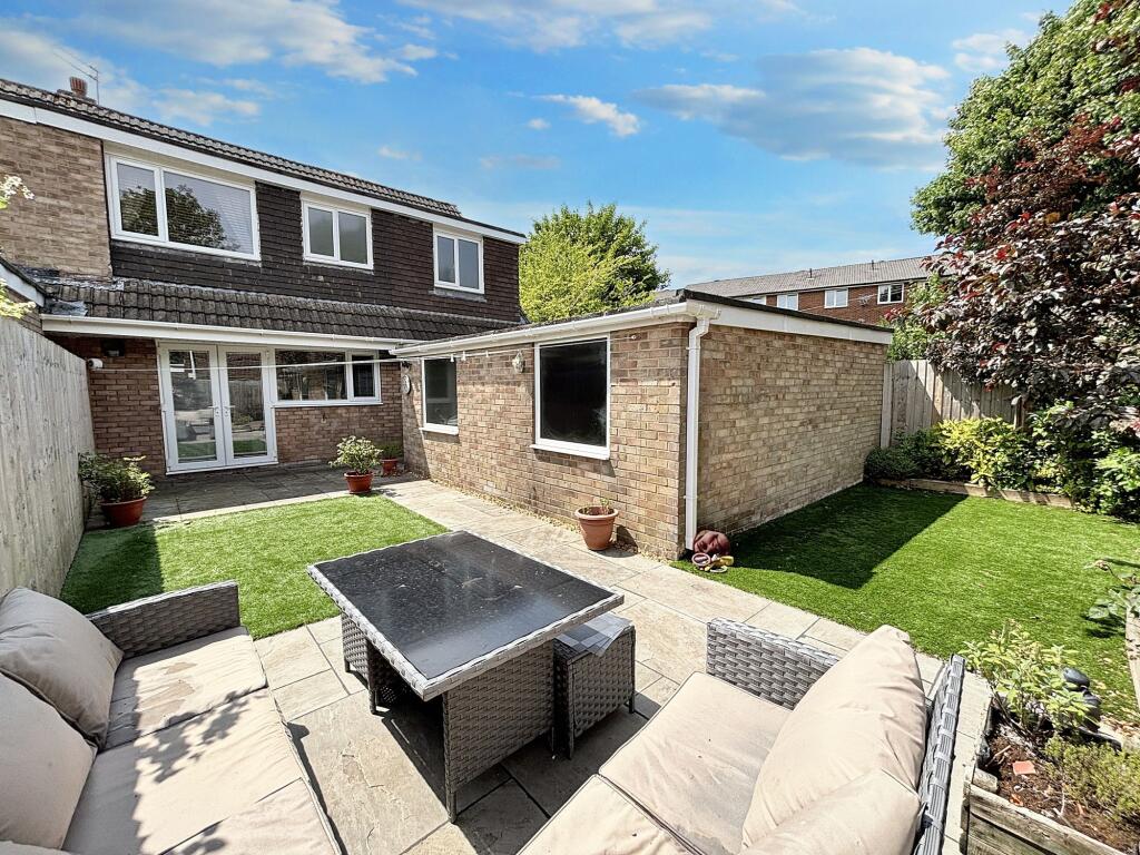 Garden/Rear