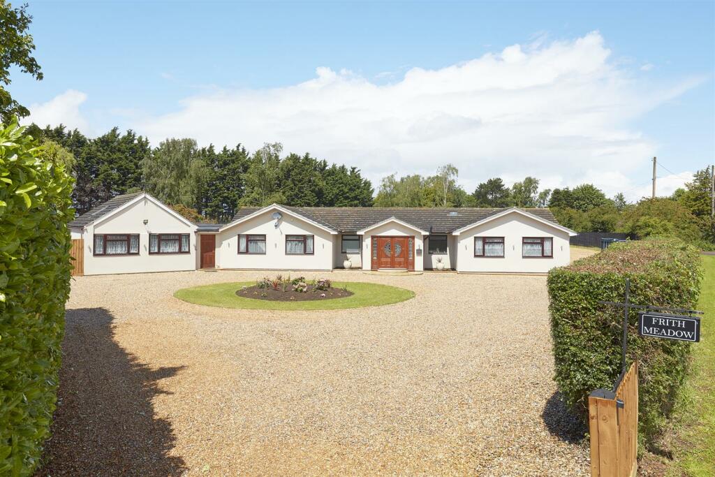 Frith_Meadow_Landbeach_100624 0.jpg