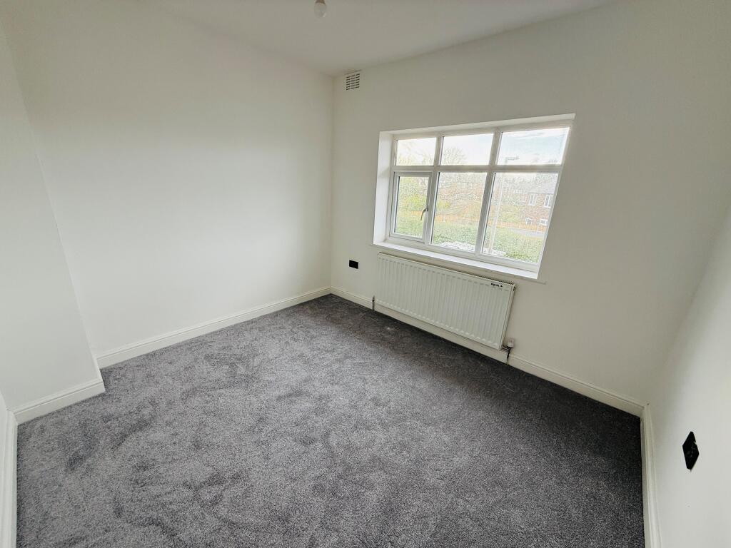 5 berkeley bed 1.jpg