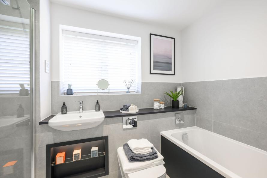 Eden Green - Plot 35 Show