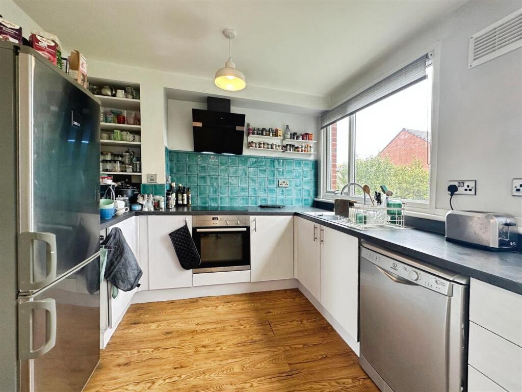 8a19563d--497B-961F-F5C0F473D57A-62047-0000313DC7D