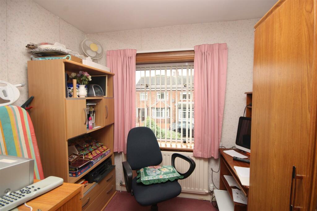 Bedroom 3 (Front)