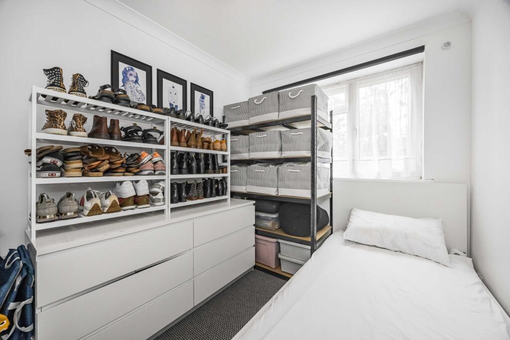 119 St James Road -001
