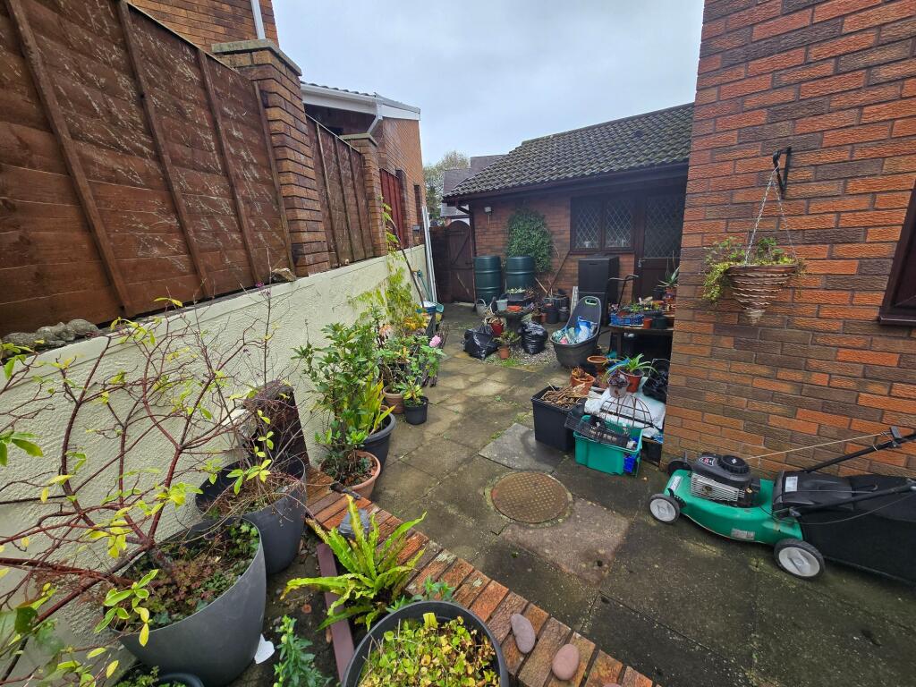 GARDEN
