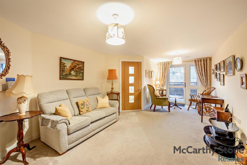 8673424-interior14-800.jpg