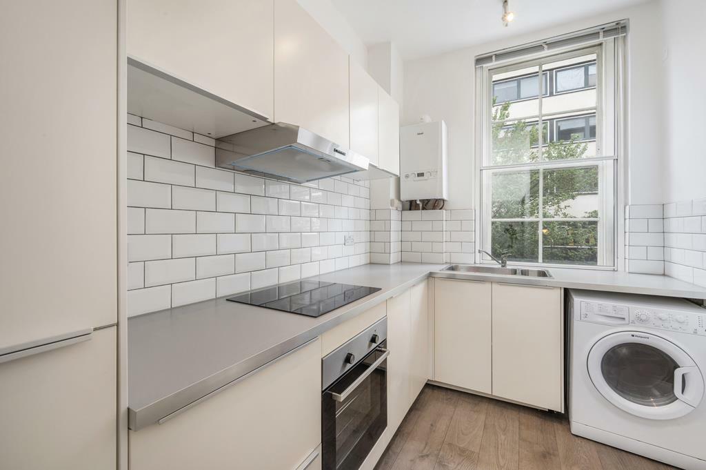 kitchen (1).jpg