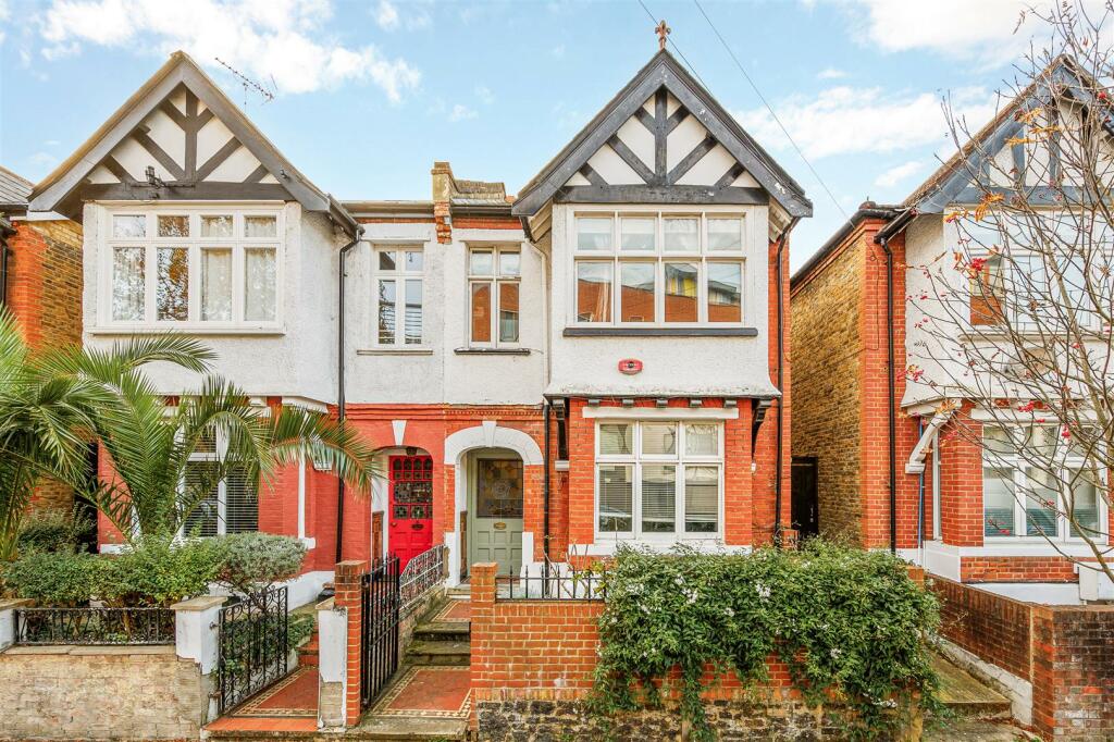 Denehurst Gardens-1.jpg