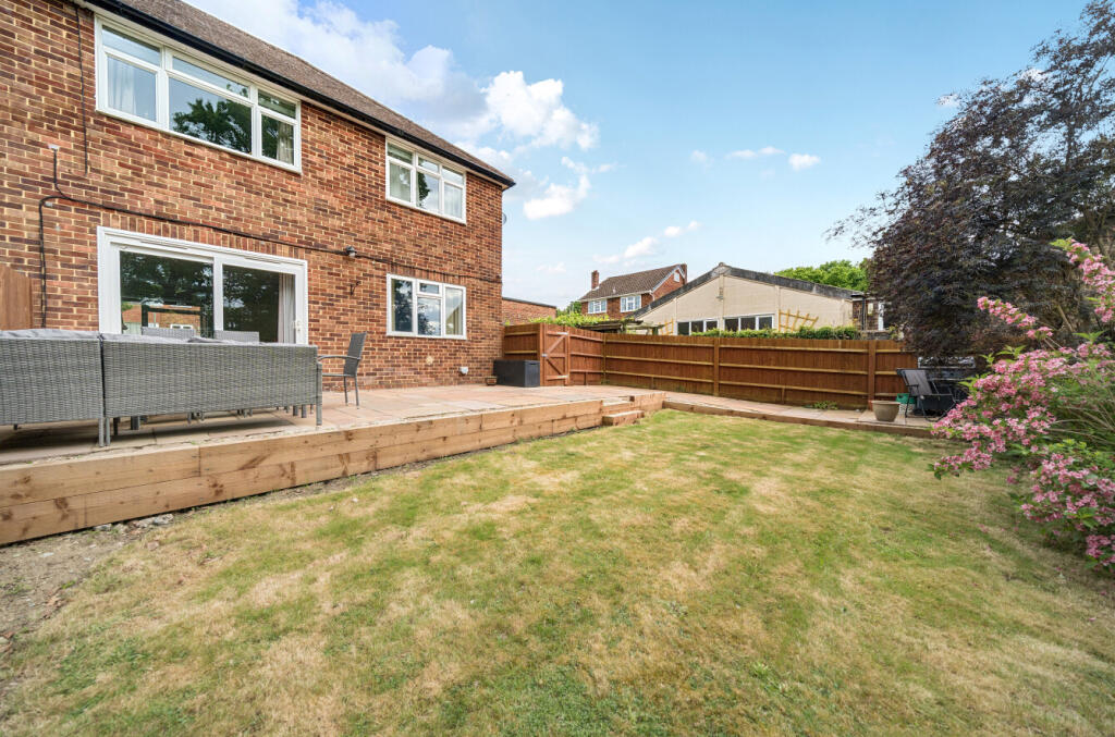 30-681b974ab4b07-...