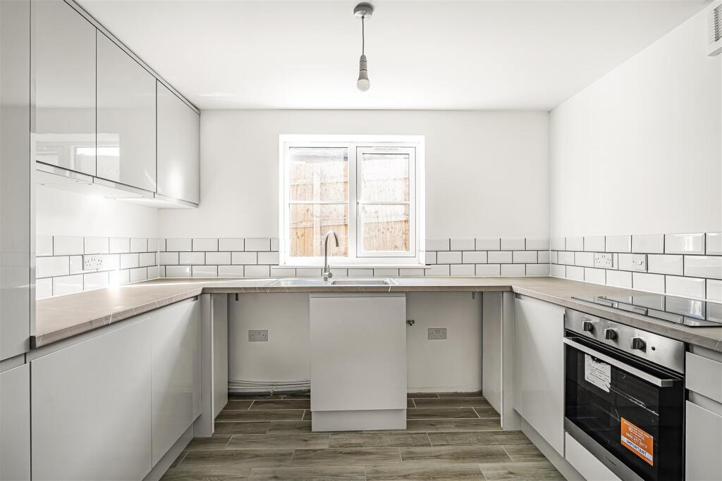 7C Warwick Street