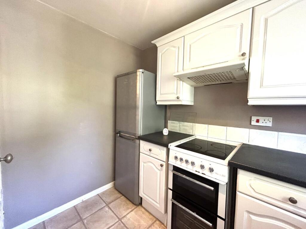 Kitchen_1.jpeg