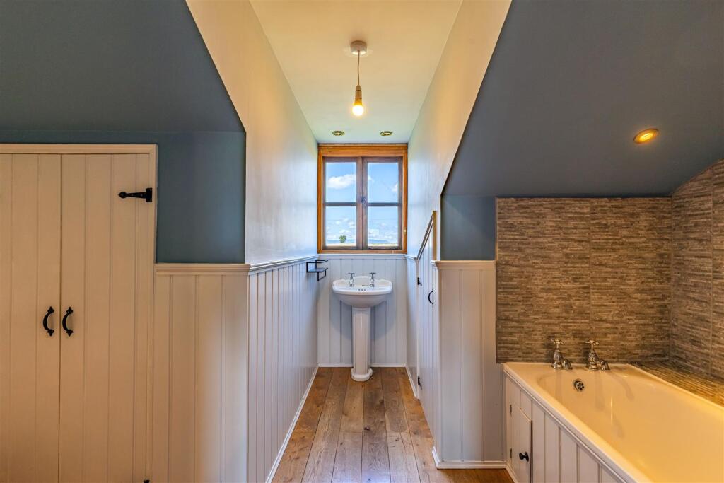 BX1A0021-HDR.jpg