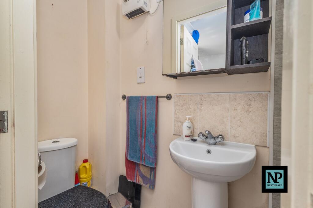 En Suite Shower room