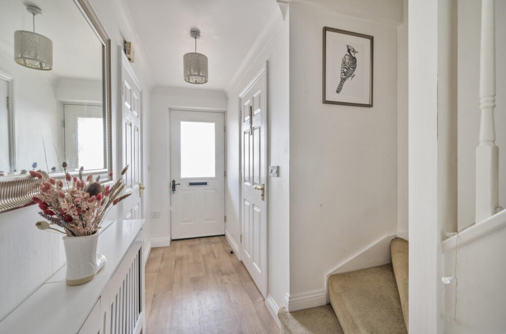 1301699-17-68386c...