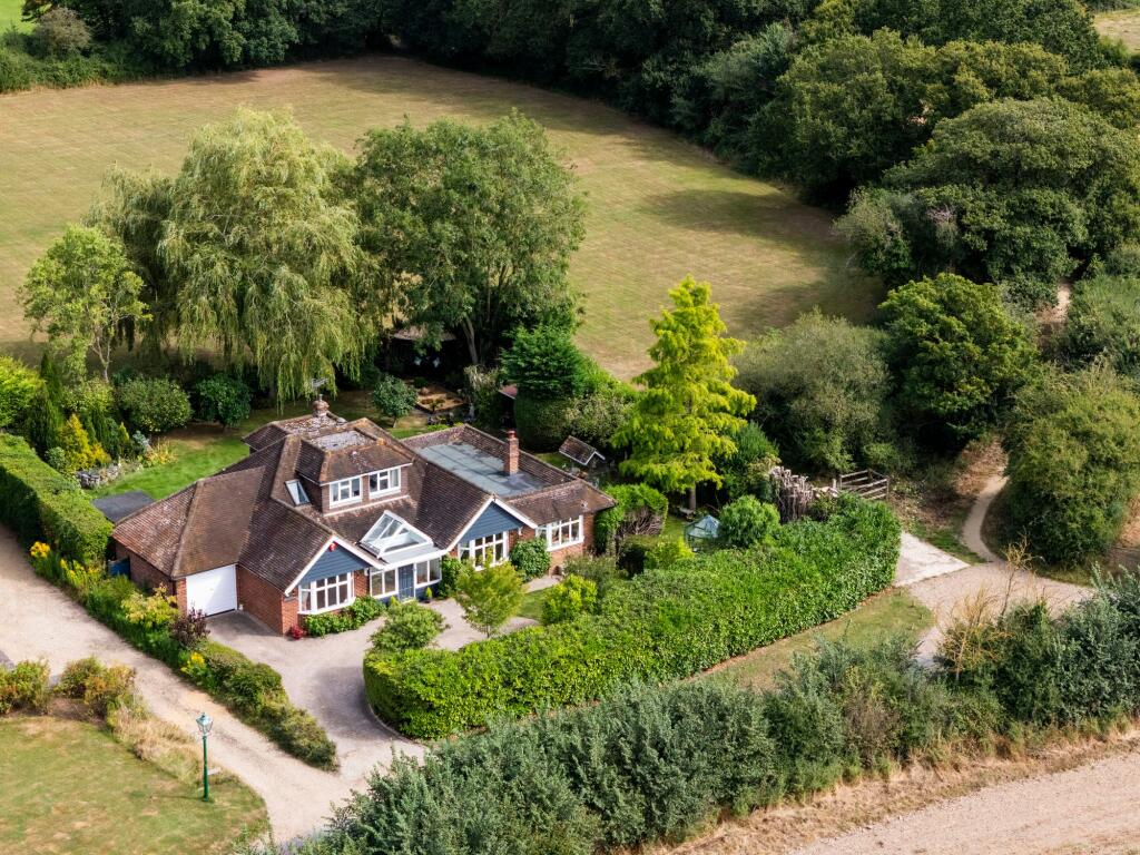 Countryside Setting Front