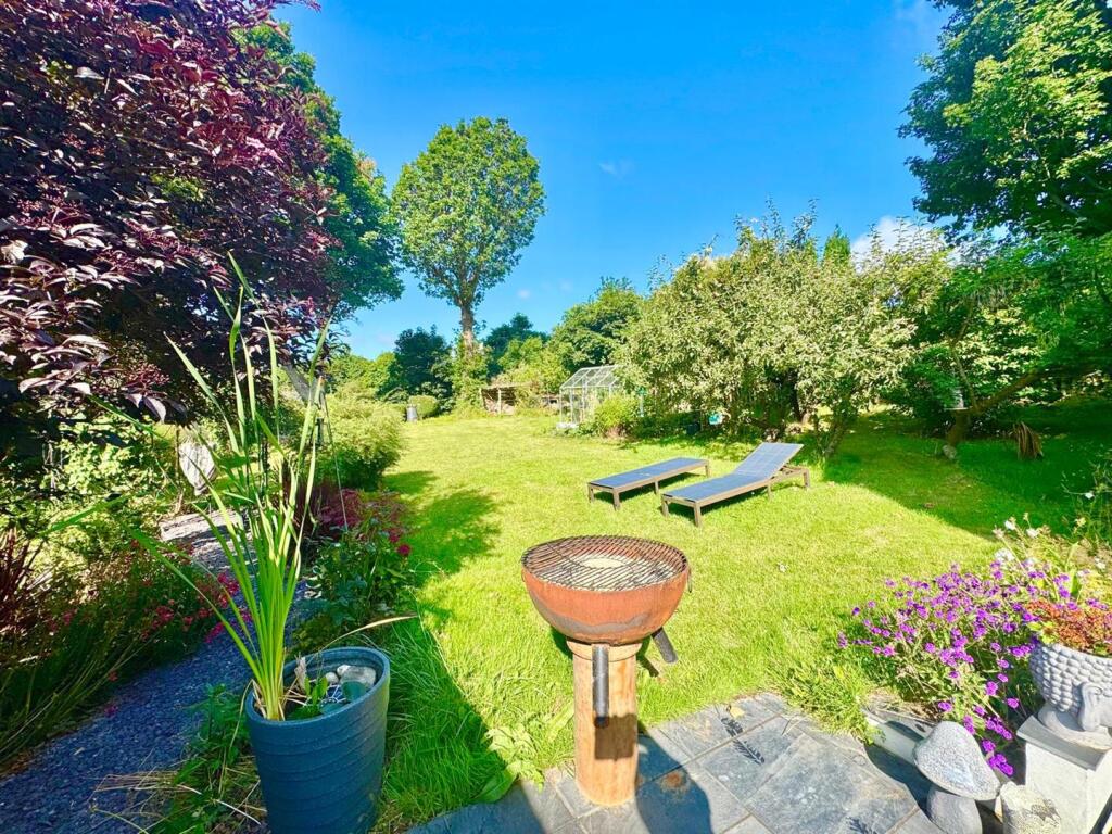 PHOTO-2025-07-06-18-50-37 (12).jpg