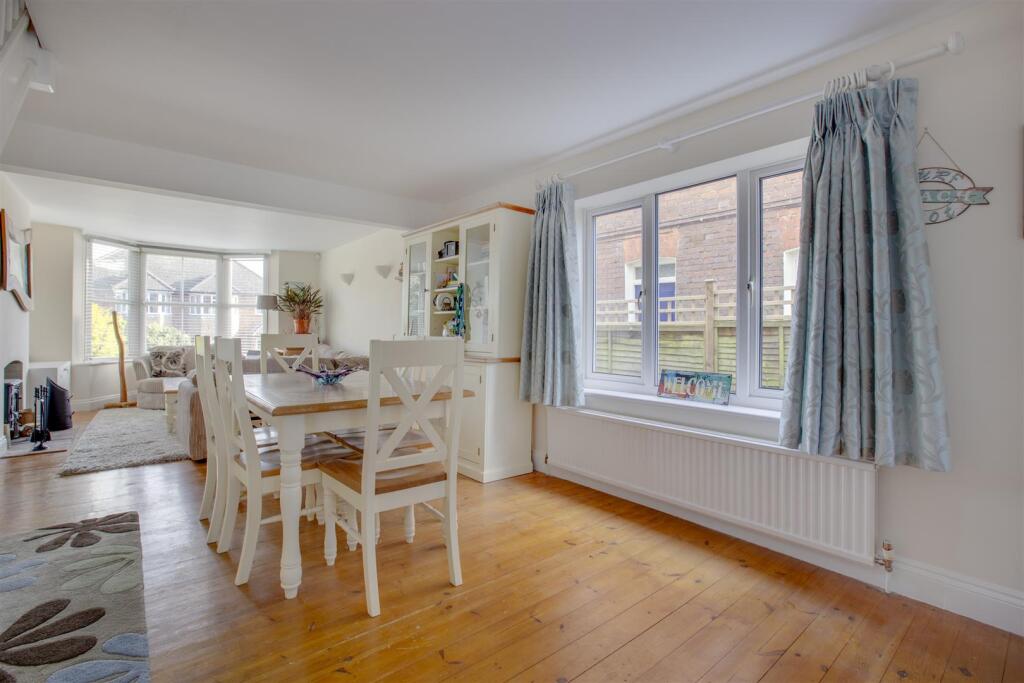 117 Littleworth Road, HP13 5UZ-5.jpg