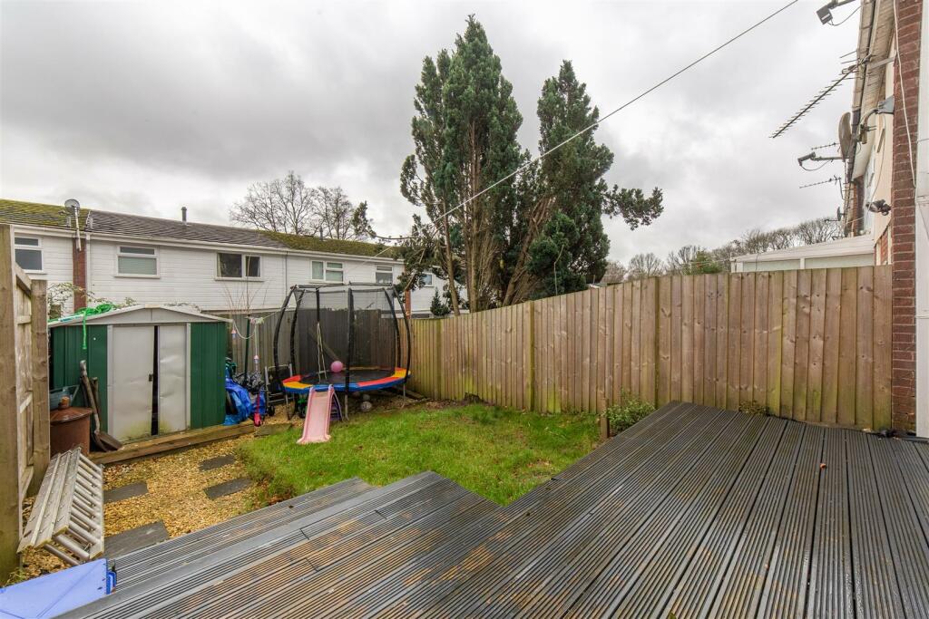 8 Kingsland Walk-18.jpg