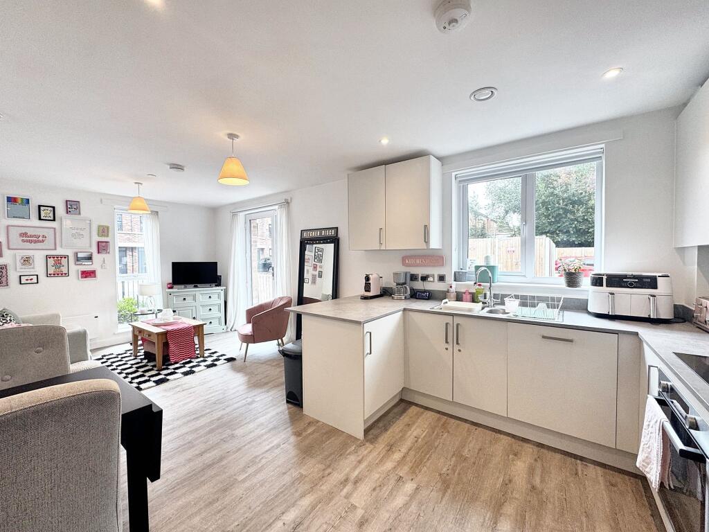 Lounge/Diner/Kitchen