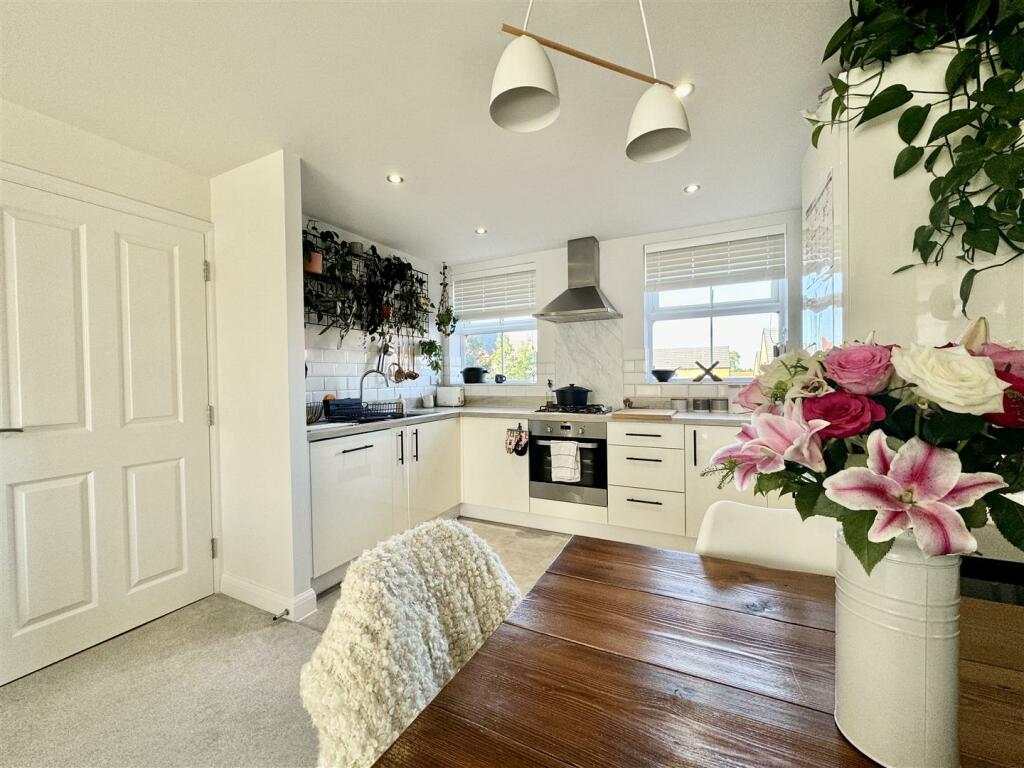 KITCHEN (3)